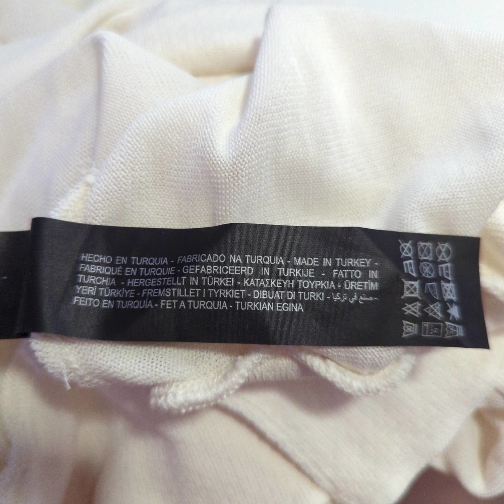 Zara Knit NEW Faux Wrap Cream Blouse Woman's Size Large Short Flutter Sleeve - Picture 9 of 11
